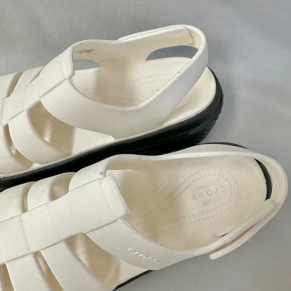 Crocs‎ Stomp Fisherman Sandals in Chalk Sandals Womens 9 Chunky Platform Caged